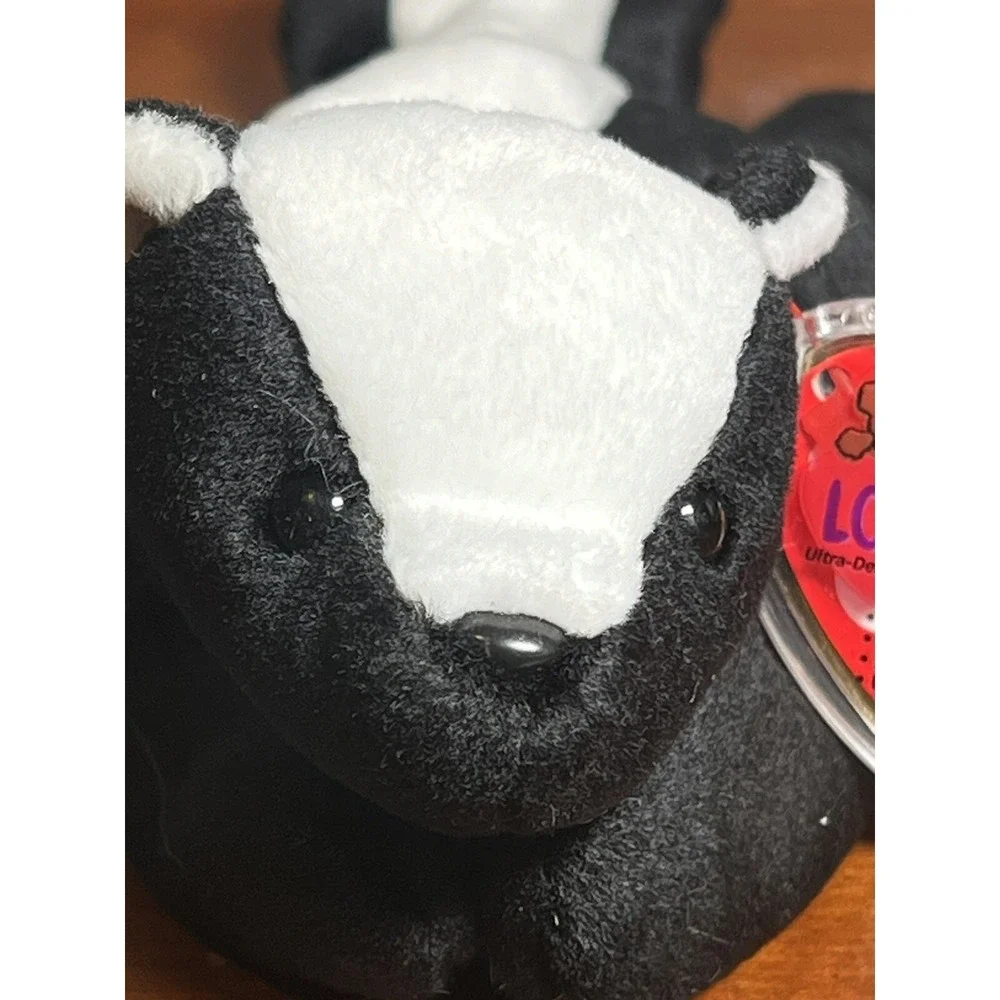 Ty Original Beanie Babies STINKY The Skunk Feb 13 1995 PE PELLETS w/tags 10‎ In